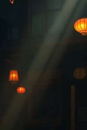 旧胶片日记中堆叠的老式胶卷盒与放映机